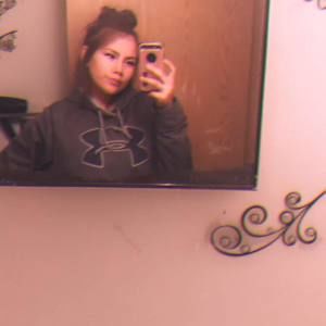 Meet your Posher, Sharika